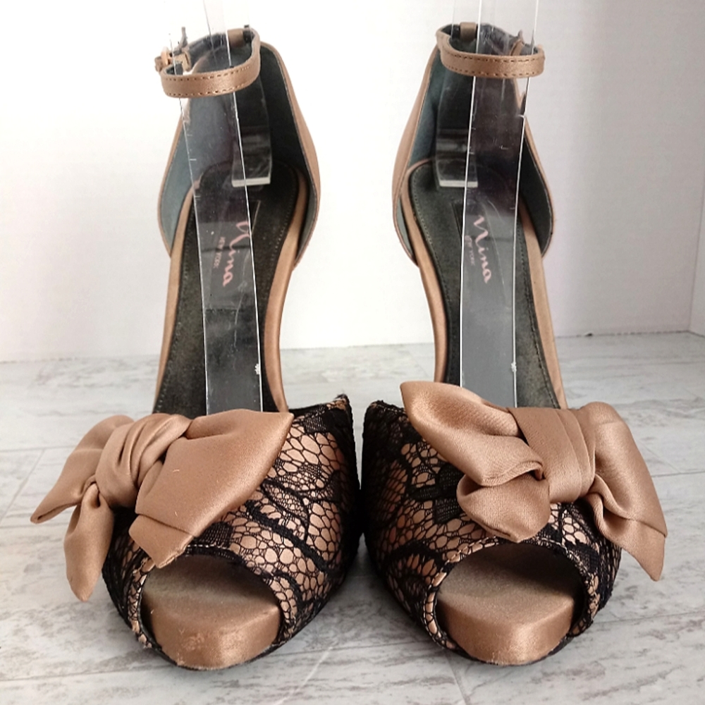 GUC Nina Satin / Lace  Peep-Toe Ankle Strap Heels w/Bow - Picture 11 of 12